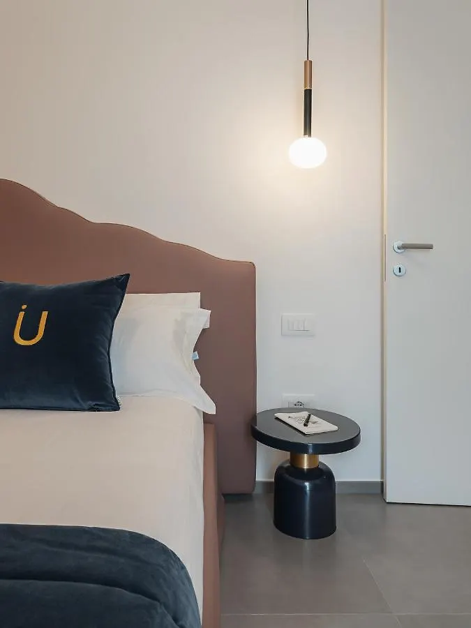 Living U Homesuites Lecce Italy