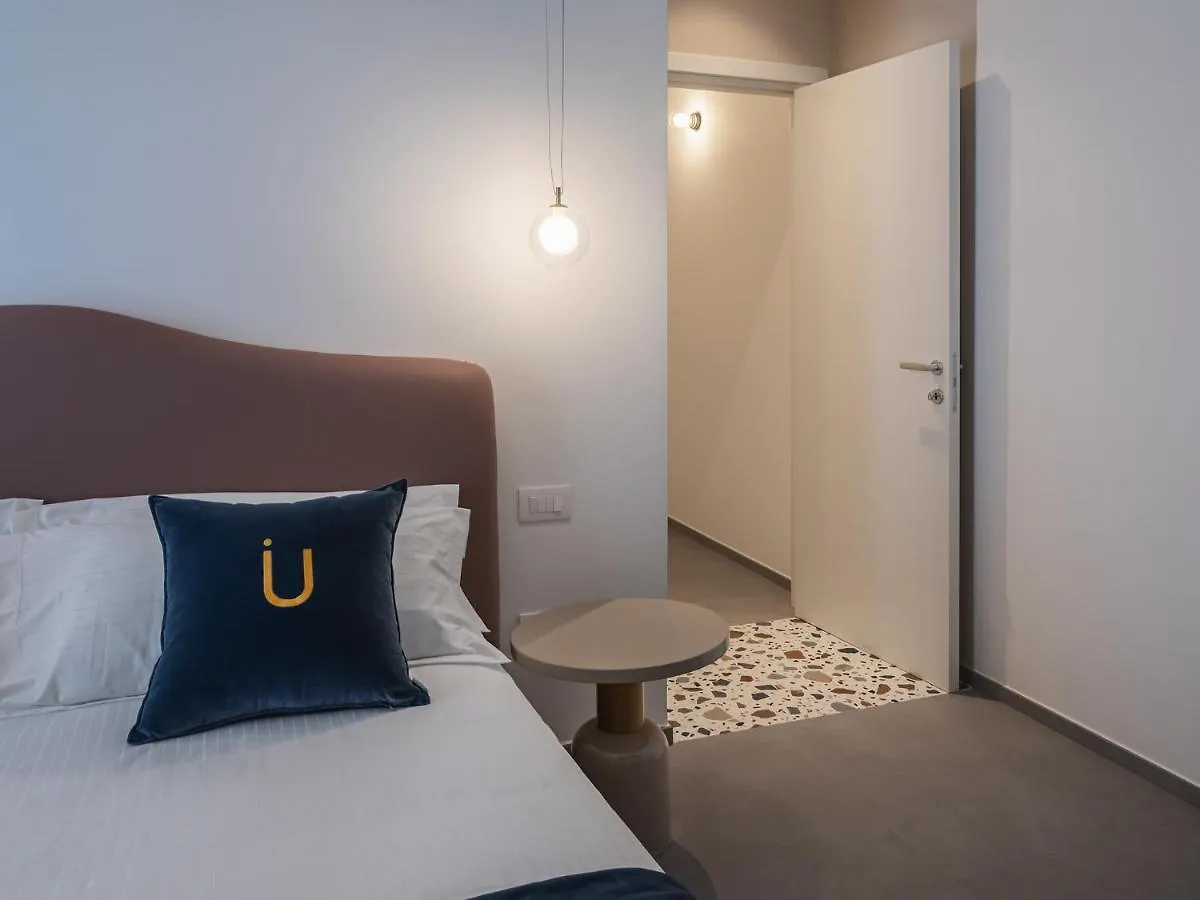 Living U Homesuites Lecce Aparthotel