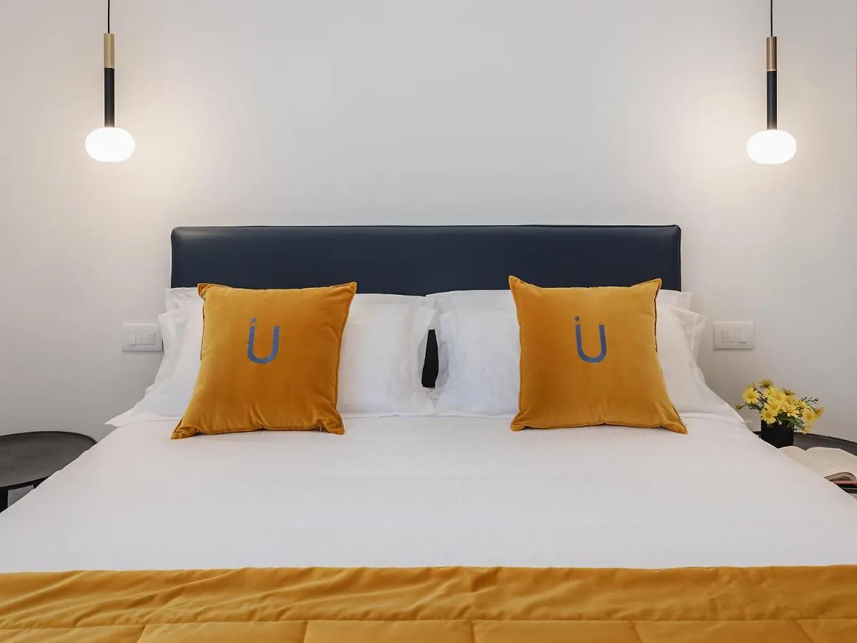 Living U Homesuites Lecce 0*,  Italy
