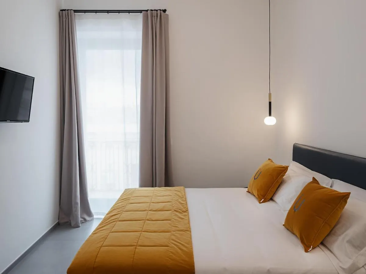Aparthotel Living U Homesuites Lecce Italy